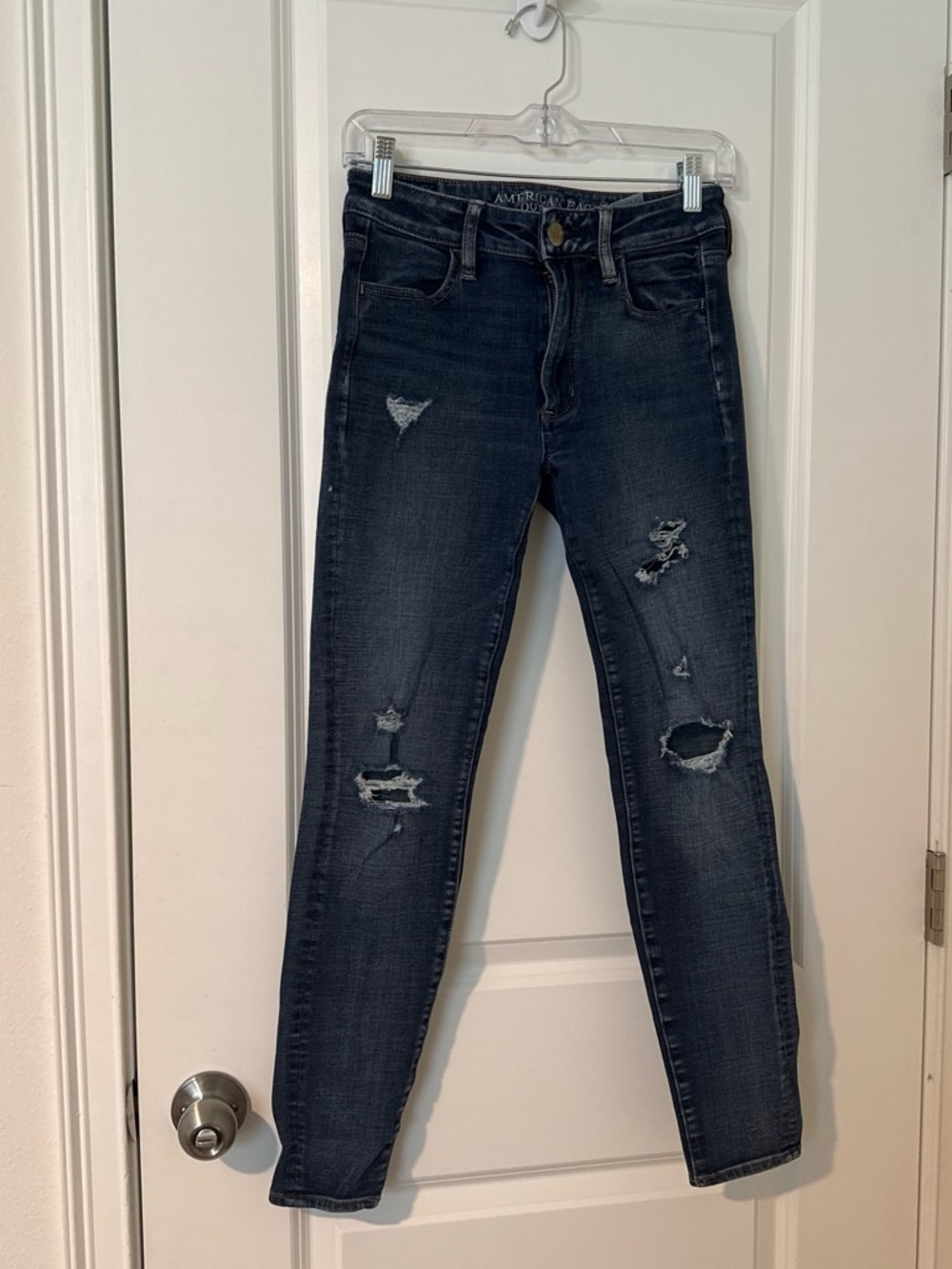 American Eagle Outfitters 360 stretch Dark Blue Distressed Skinny Jeans